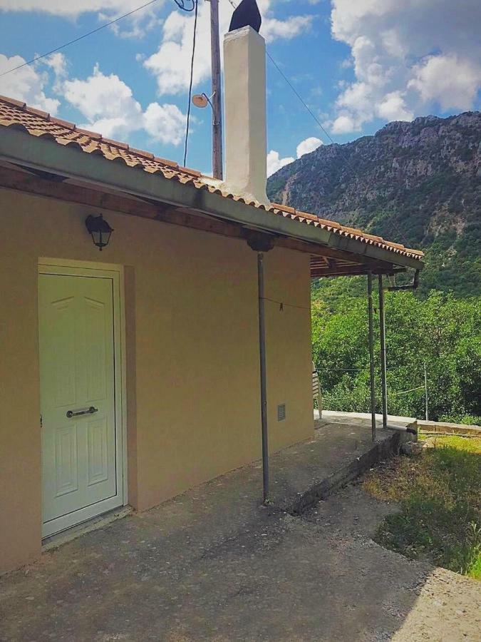 Thanasis House Dimitsana Extérieur photo